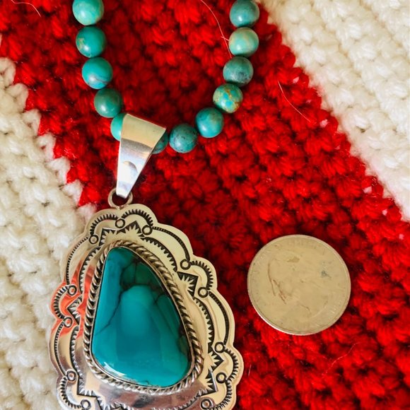 Gorgeous Large Turquoise Necklace - Picture 3 of 4
